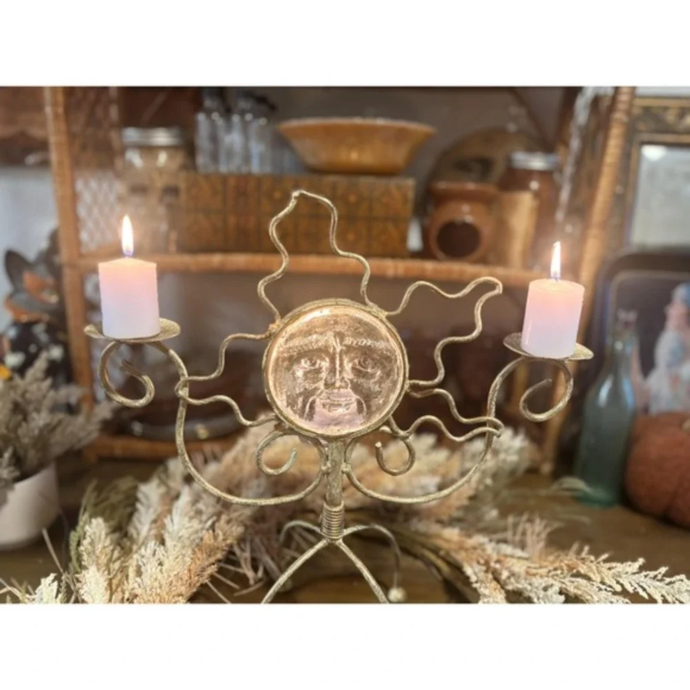 Whimsigoth Candle Holder‎